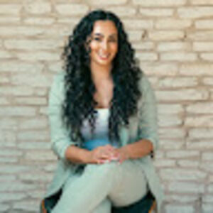 Meet your Posher, Marissa